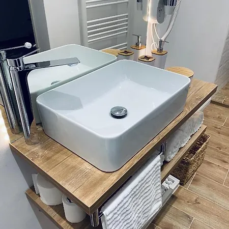 Apartament Nairo